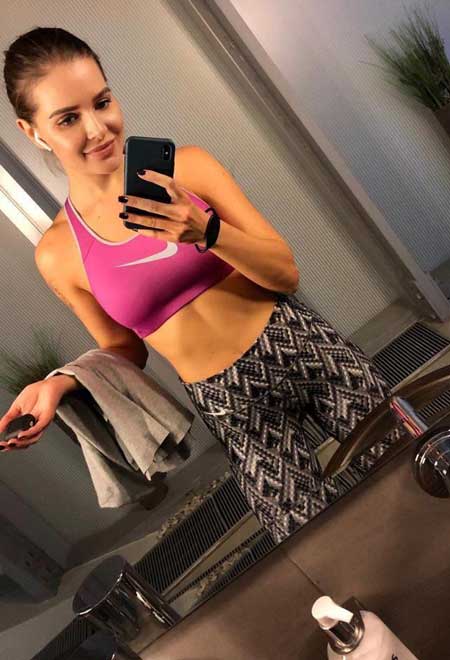 elite Dubai escort, Dubai premium escorts, Dubai luxury escorts, VIP escort agency in Dubai, slim escort Dubai, party escorts Dubai, premium Dubai escort, Dubai high end escorts, Dubai luxury companions